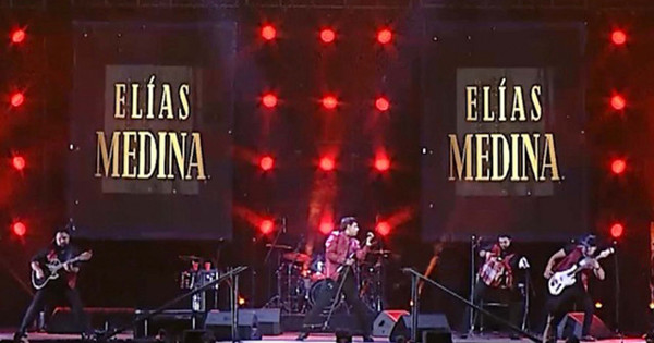 Elias Medina on stage